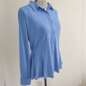 Roz & Ali Light blue business casual office button down top_Medium